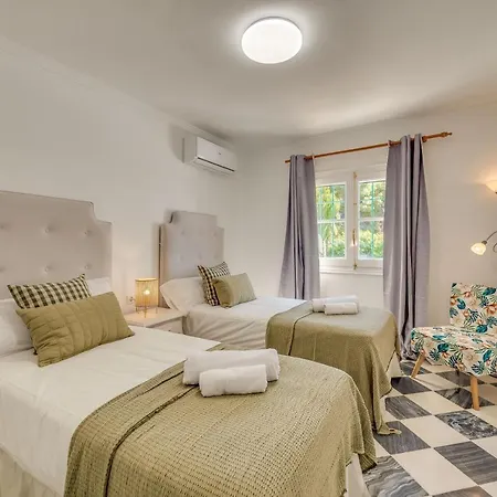 Puerto Banus Dreamed Monelos Marbella