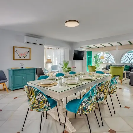 Puerto Banus Dreamed Monelos Дом отдыха