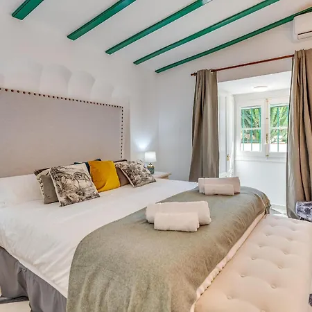 Puerto Banus Dreamed Monelos * Марбелья