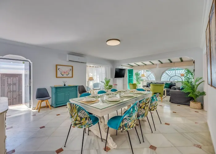 Puerto Banus Dreamed Monelos بيت للعطل *