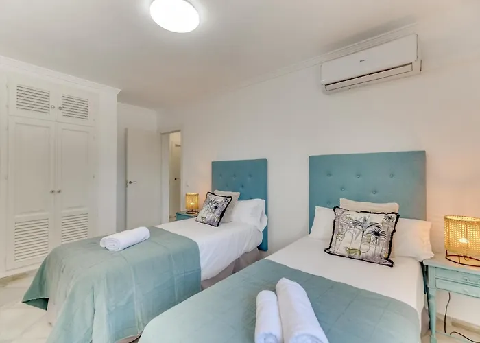 Puerto Banus Dreamed Monelos * Marbella