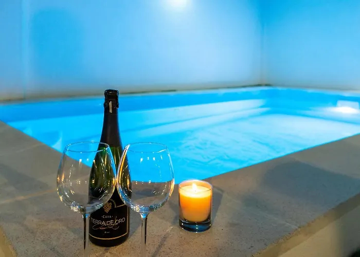Puerto Banus Dreamed Monelos *