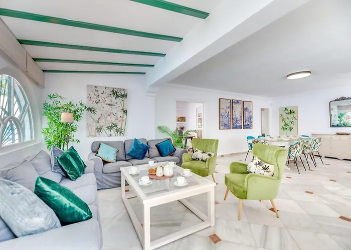 Puerto Banus Dreamed Monelos 펜션 마르베야